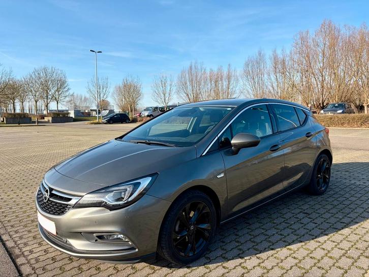 Opel Astra 1.4 Turbo, Auto's, Opel, Astra, ABS, Android Auto, Apple Carplay, Bluetooth, Boordcomputer, Cruise Control, Radio, Zetelverwarming