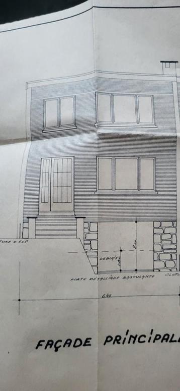 Maison à vendre position exceptionnelle.