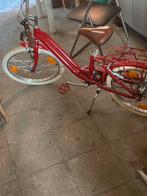 Rode kinderfiets, Ophalen, Zo goed als nieuw