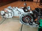 Sym jet, Motoren, Ophalen