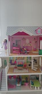Poppenhuis, Enfants & Bébés, Jouets | Maisons de poupées, Comme neuf, Maison de poupées, Enlèvement