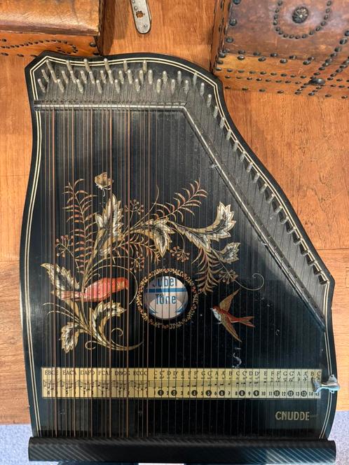 Antieke cithare of harp met partituren !! Beauty !!, Muziek en Instrumenten, Snaarinstrumenten | Harpen, Zo goed als nieuw, Ophalen