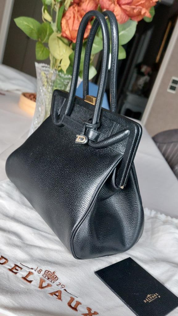Delvaux kleine handtas Zwart, Handtassen en Accessoires, Tassen | Damestassen, Zo goed als nieuw, Handtas, Zwart, Ophalen of Verzenden
