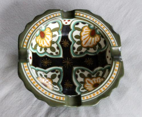 Platelen asbak : Plateelbakkerij Zuidholland Gouda 3374, Antiek en Kunst, Antiek | Keramiek en Aardewerk, Ophalen of Verzenden