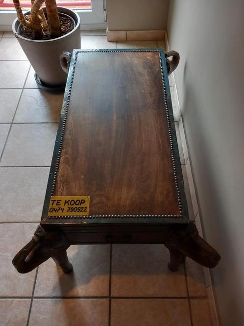Salontafel of TV-tafel in koloniale stijl !, Antiek en Kunst, Antiek | Meubels | Tafels, Ophalen