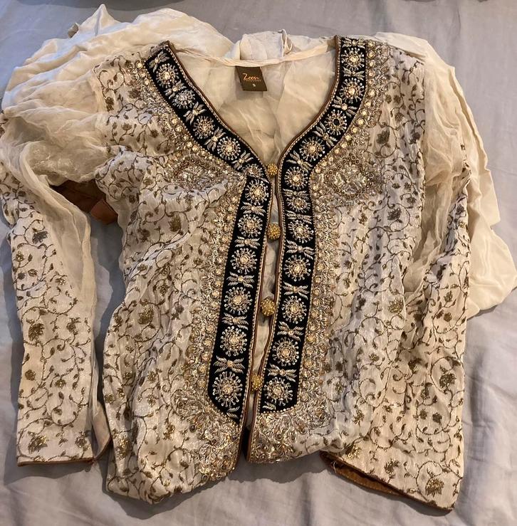 Indian Designer Women’s Salwar Kameez Traditional Dress, Vêtements | Femmes, Vêtements de mariage & Accessoires de mariage, Comme neuf