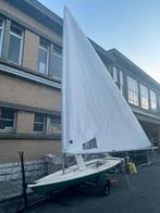 Laser - 2 nieuwe zeilen / baantrailer, Ophalen, Gebruikt, Laser