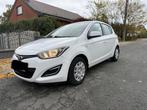 HYUNDAI i20 année 2015 1.1diesel avec ct prêt à immatriculé, Auto's, Zwart, USB, Wit, Particulier