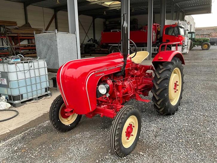 1960 Porsche 218 standaard Porsche 218 standaard tractor, Zakelijke goederen, Landbouw | Tractoren, Overige merken, Gebruikt