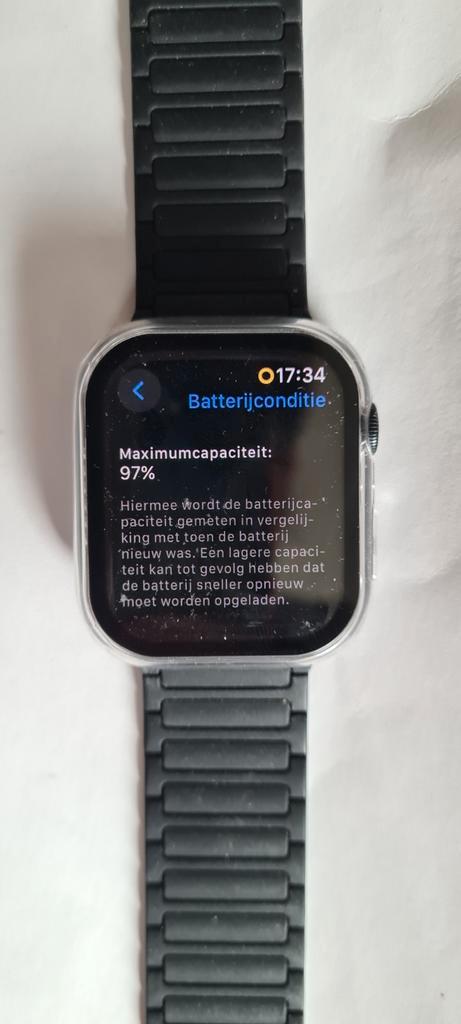 Apple Watch Series 8 (GPS + Cellular) 45mm van 32gb black St, Bijoux, Sacs & Beauté, Montres connectées, Comme neuf, iOS, Bleu