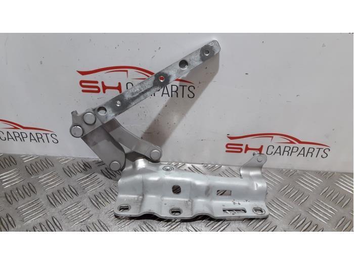 Charnière hayon d'un Mercedes CLK, Autos : Pièces & Accessoires, Autres pièces automobiles, Mercedes-Benz, Utilisé, 3 mois de garantie