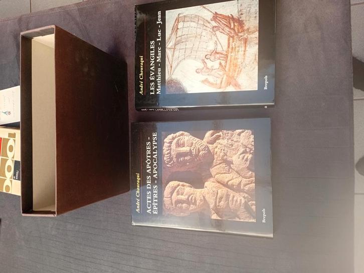 Acte des apôtres coffret andrè chouraqui, Antiek en Kunst, Antiek | Boeken en Manuscripten, Ophalen