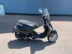 Vespa primavera 2019 IGET, Fietsen en Brommers, Ophalen, Zo goed als nieuw, Vespa