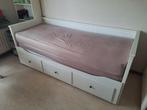 Hemnes bed ikea, Huis en Inrichting, Slaapkamer | Slaapbanken, Ophalen, Zo goed als nieuw