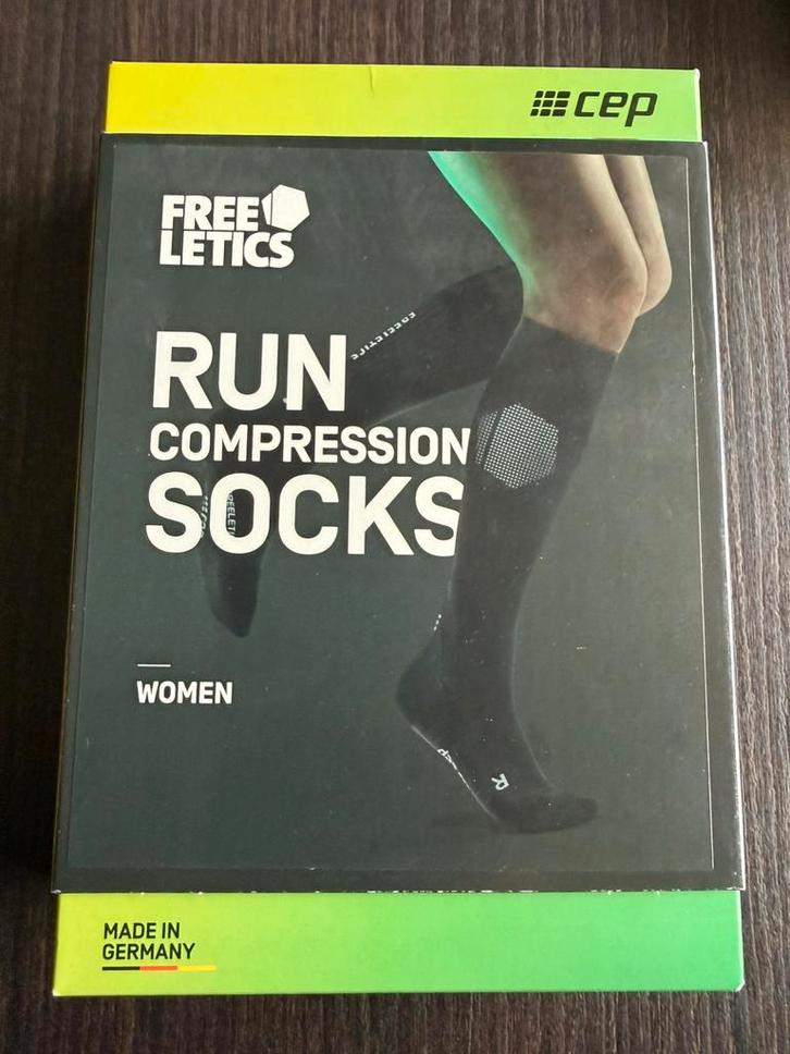 Chaussettes de compression Freeletics Run noires 39-44, Vêtements | Femmes, Leggings, Collants & Bodies, Neuf, Noir, Enlèvement ou Envoi