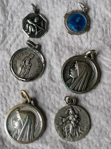 6 medailles de Maagd Maria 