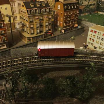 MARKLIN wagon 4506 + verlichting  beschikbaar voor biedingen