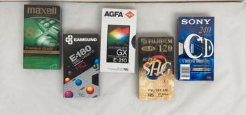 5 VHS cassettes NIEUW in de originele verpakking beschikbaar voor biedingen