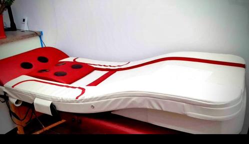 Professioneel massagebed (met warmtetherapie), Sport en Fitness, Massageproducten, Zo goed als nieuw, Ophalen