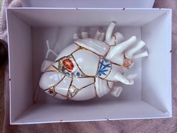 Love in Bloom - Kintsugi Seletti - Hart beschikbaar voor biedingen