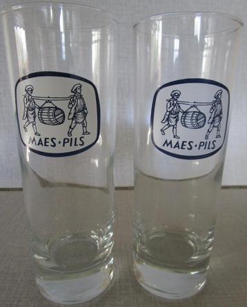 2 bierglazen MAES PILS (vintage jaren '90) beschikbaar voor biedingen