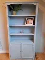 Oude boekenkast in fris kleurtje, Huis en Inrichting, Kasten | Boekenkasten, Ophalen, Met deur(en), 50 tot 100 cm, 150 tot 200 cm
