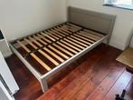Réservé - bedkader + lattenbodems twijfelaar (200x140cm), Huis en Inrichting, Slaapkamer | Matrassen en Bedbodems, Ophalen, Gebruikt