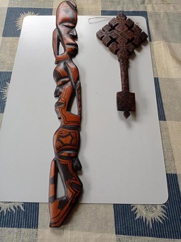 Houtsnijwerk categorie kunst. beschikbaar voor biedingen