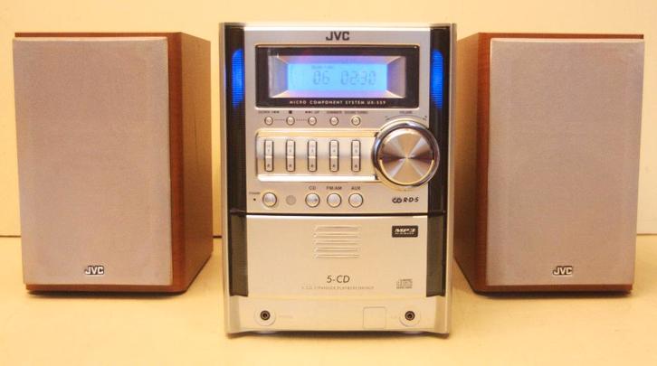JVC Stereo Met 5CD-Speler, Tuner, Speakers & Afstandsbd, Audio, Tv en Foto, Stereoketens, Zo goed als nieuw, Cd-speler, Tuner of Radio