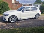 bmw 118i sportline 136pk euro6 103dkm 1j garantie en gekeurd, Auto's, BMW, 100 kW, Wit, 5 deurs, 3 cilinders