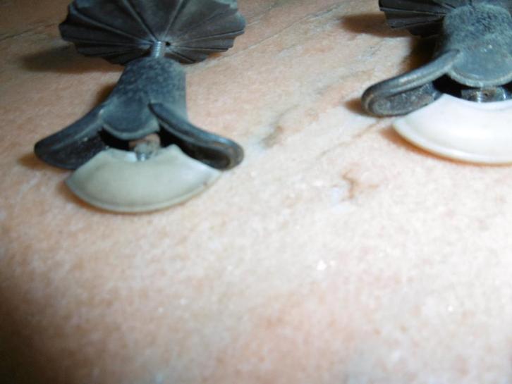 antiek trekkertjes, in brons en ivoor? mooie staat, Antiek en Kunst, Curiosa en Brocante, Ophalen of Verzenden