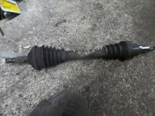 Aandrijfas links-voor van een Peugeot 206, Auto-onderdelen, Remmen en Aandrijving, Peugeot, Gebruikt, 3 maanden garantie, Ophalen of Verzenden
