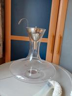 Nieuwe decanteerkaraf met reiningstool, Ophalen