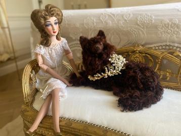 Pyjamahond Loulou Boudoir Brocante beschikbaar voor biedingen