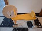Houten loopfietsje trixie leeuw, Kinderen en Baby's, Speelgoed | Houten speelgoed, Ophalen, Zo goed als nieuw, Rij- of Hobbelspeelgoed