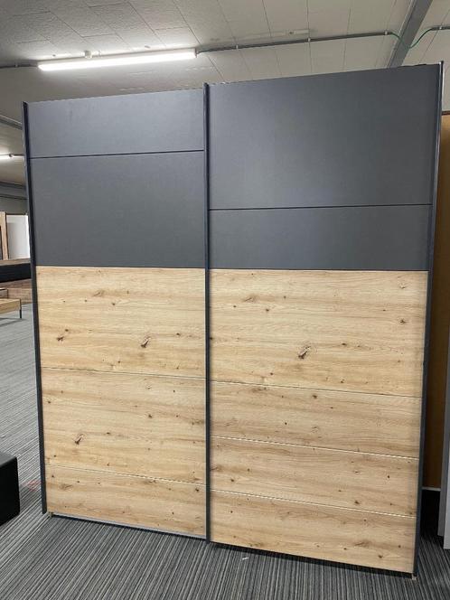 Nieuwe slaapkamerkast met dubbele schuifdeur, Huis en Inrichting, Kasten | Kleerkasten, Nieuw, 200 cm of meer, 150 tot 200 cm