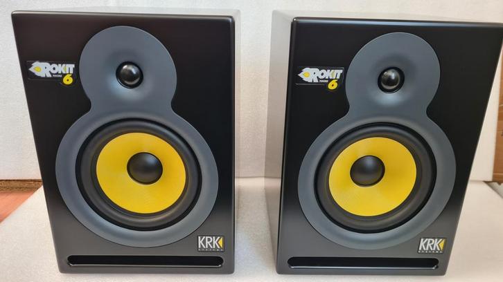 KRK Rokit RP-6 studio monitors in zeer goede staat, Audio, Tv en Foto, Luidsprekerboxen, Zo goed als nieuw, Front, Rear of Stereo speakers