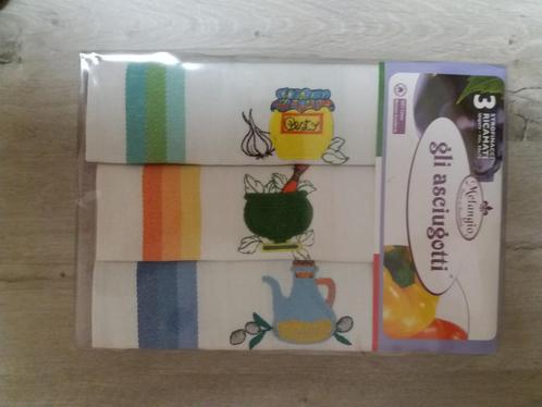 3x keukenhanddoek potten   Melangio Gli Asciugotti ricamati, Huis en Inrichting, Keuken | Textiel, Nieuw, Theedoek of Handdoek