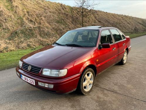 Volkswagen Passat 2.0 Benzine Automaat Bijna Oldtimer, Auto's, Volkswagen, Bedrijf, Te koop, Passat, ABS, Airbags, Bochtverlichting