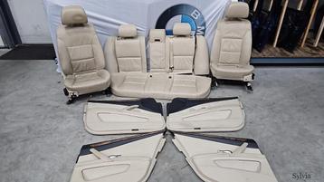 Interieur beige Leer BMW 5-Serie E61 LCi Touring  beschikbaar voor biedingen