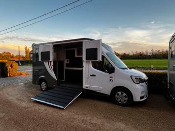 Mooie Ameline 60 000km!!! Paardencamionnette beschikbaar voor biedingen