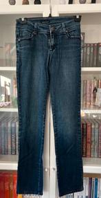 Jeans 3suisses collection t.36, Vêtements | Femmes, Jeans, Enlèvement ou Envoi, Porté, Bleu, W28 - W29 (confection 36)