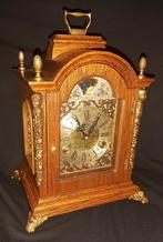 horloge de table anglaise en chêne avec affichage des phases, Antiquités & Art, Enlèvement ou Envoi