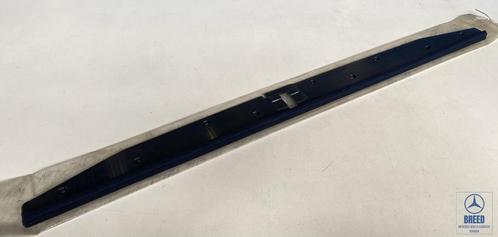 NOS lijst onderzijde achterklep blauw Mercedes-Benz W124 T-m, Auto-onderdelen, Interieur en Bekleding, Mercedes-Benz, Nieuw, Ophalen of Verzenden