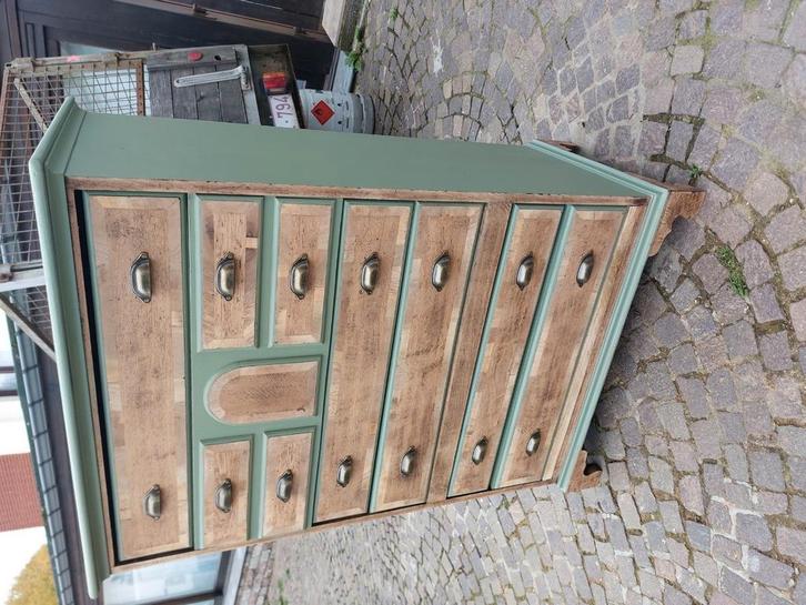 Prachtige oude massief eikenhouten ladenkast, Antiek en Kunst, Antiek | Meubels | Kasten
