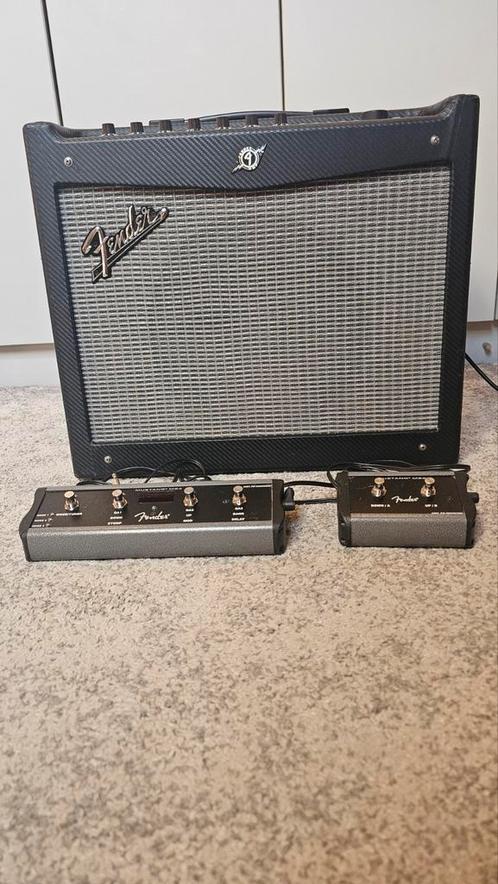 Ampli Fender Mustang 3 + Footswitch (MS4 & MS2), Muziek en Instrumenten, Versterkers | Bas en Gitaar, Gebruikt, Ophalen