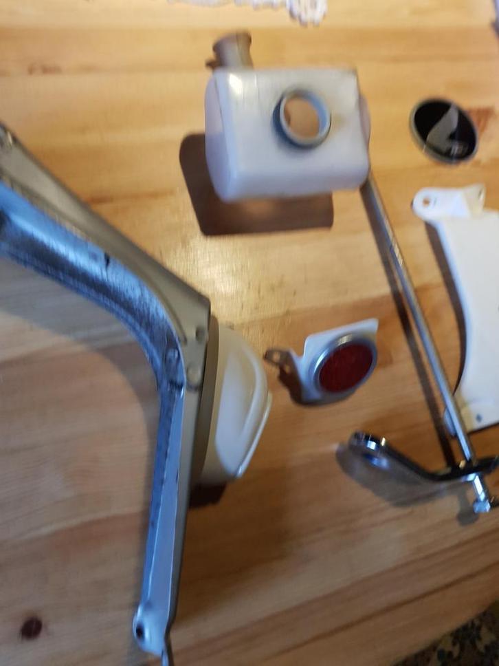 Chiens Honda P50 et PC50 rares., Vélos & Vélomoteurs, Pièces de cyclomoteur | Oldtimers & Ancêtres, Enlèvement ou Envoi