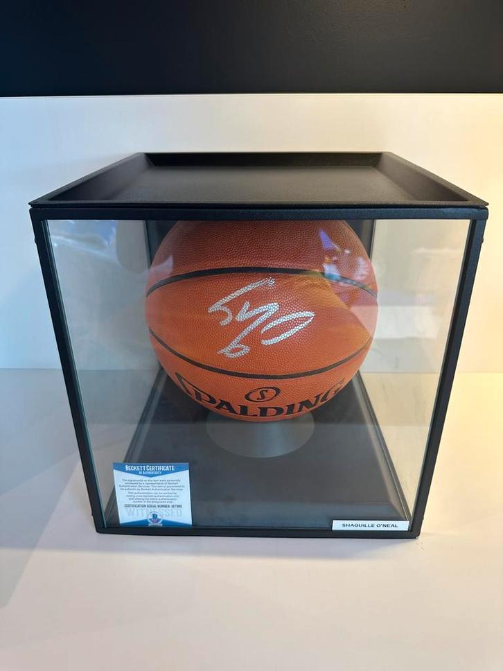 Gesigneerde NBA basketbal door Shaquille O’Neil, Sport en Fitness, Basketbal, Nieuw, Bal, Ophalen