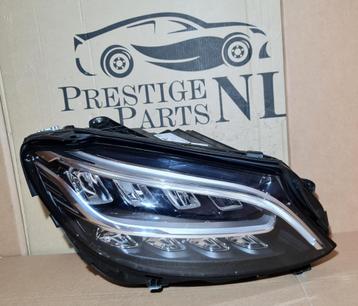 Koplamp C Klasse W205 Facelift VOLL LED Rechts A2059068005KZ beschikbaar voor biedingen