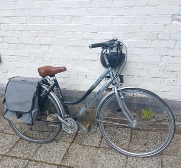 Vélo à vendre + Cadenas et casque